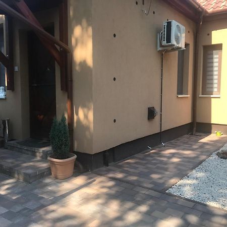 Eperjes Haz Appartement Boedapest Buitenkant foto